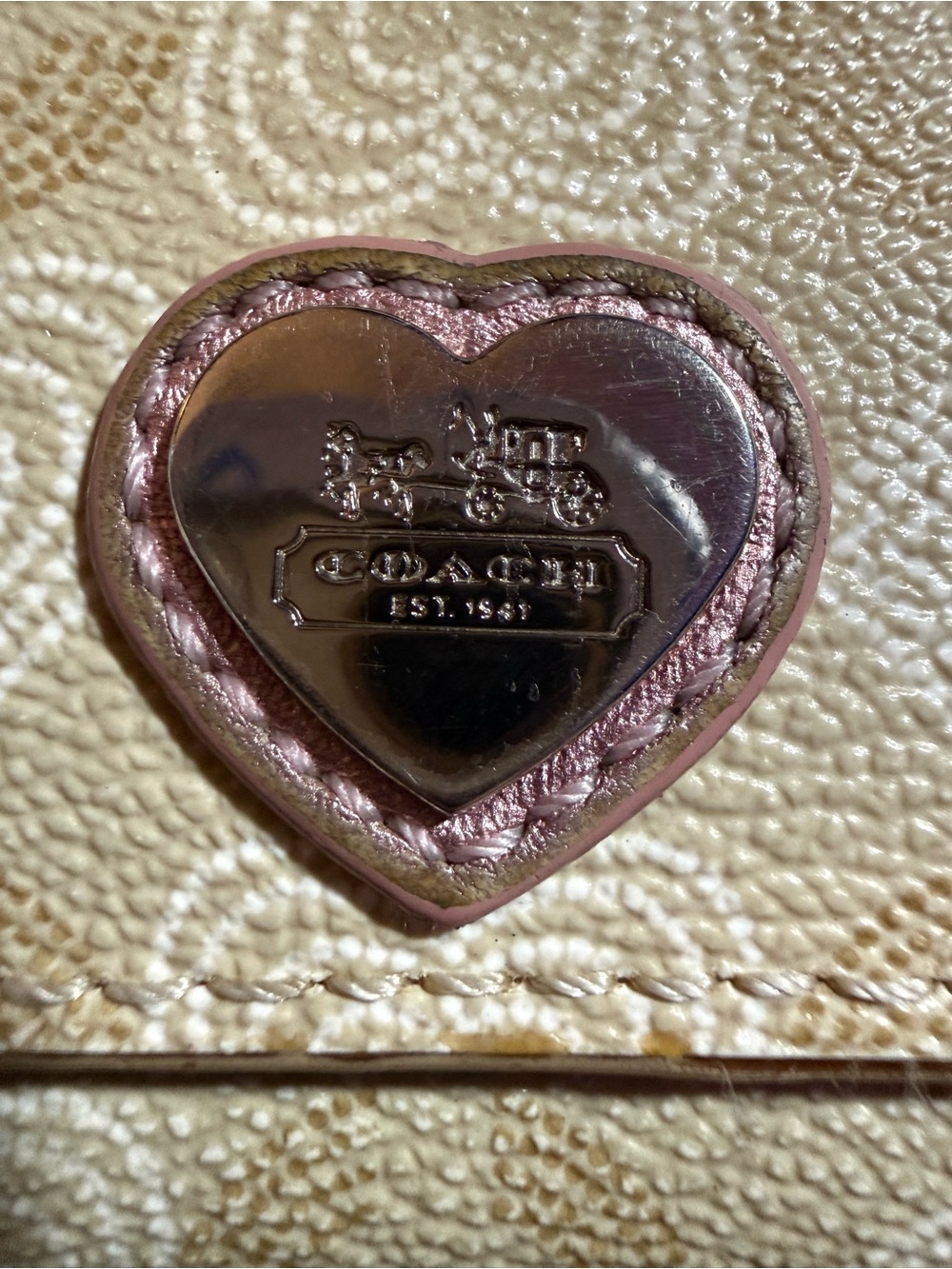Coach Beige Heart Print Continental Wallet with Rose Gold Emblem - Picture 2 of 7